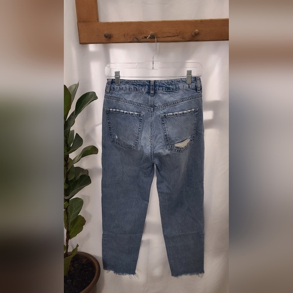Garage Denim Mom Jeans - size 3 or 26 - Picture 4 of 7